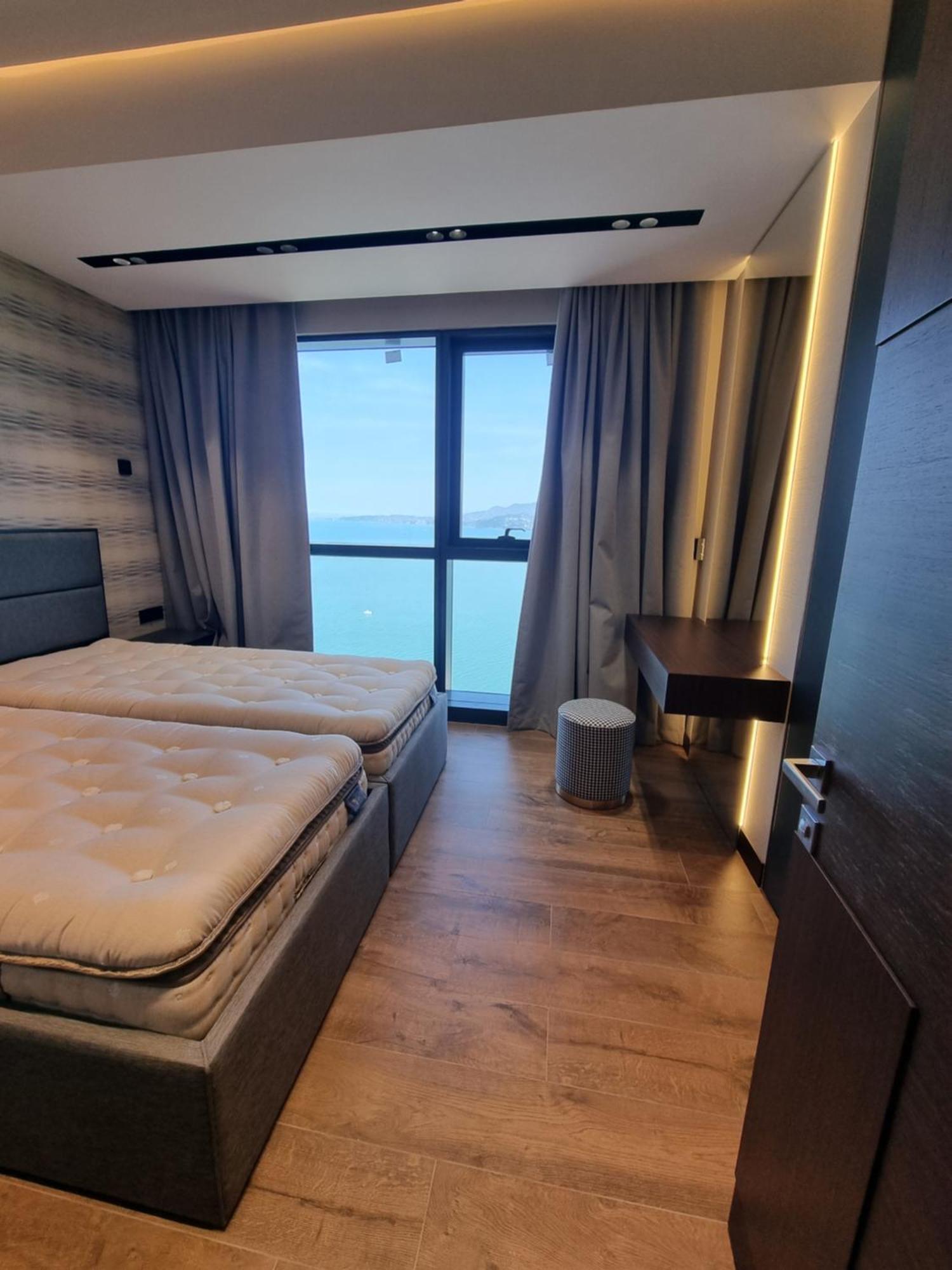 Premium Apartment In Porta Batumi Tower Exterior photo