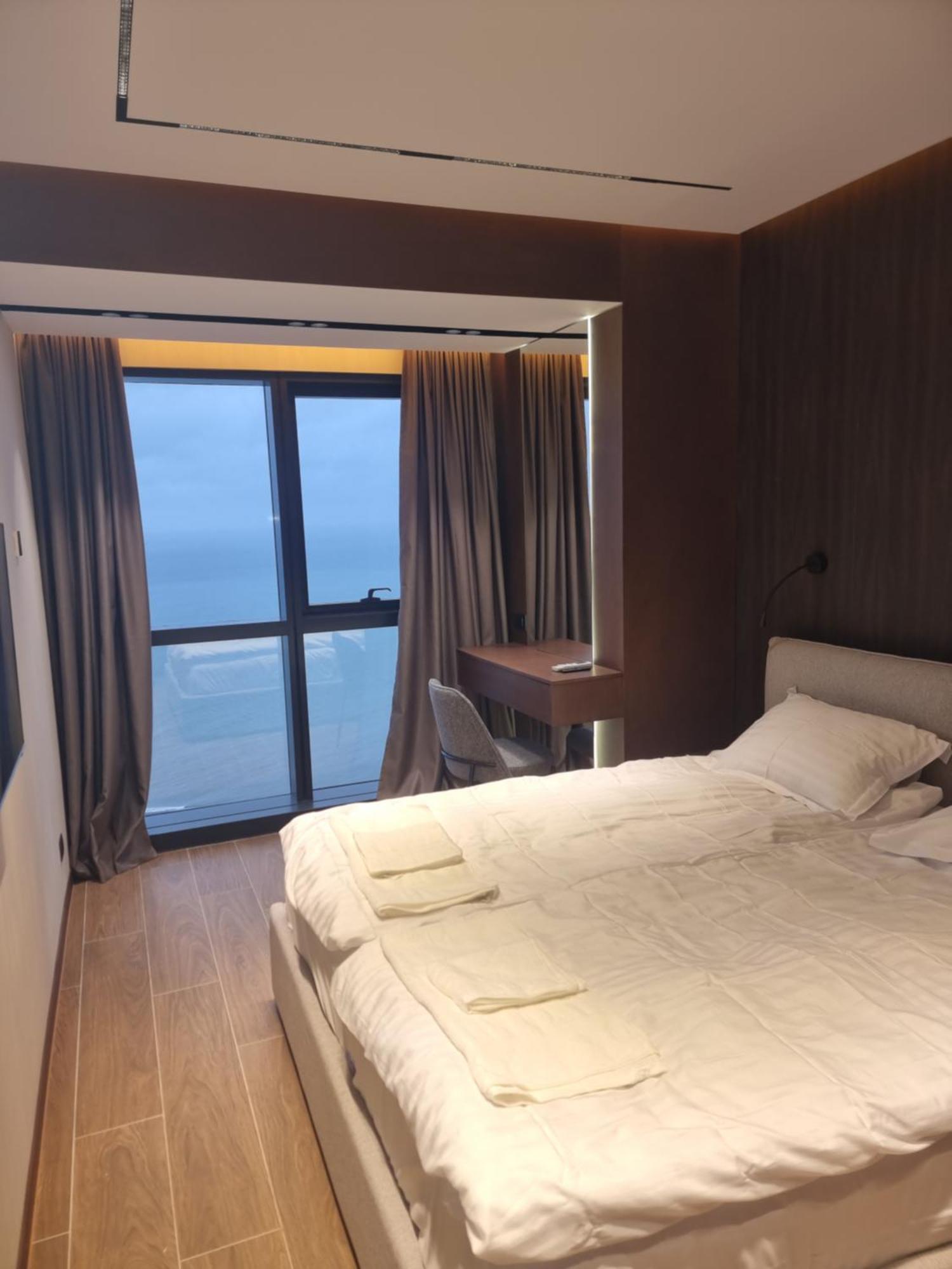 Premium Apartment In Porta Batumi Tower Exterior photo
