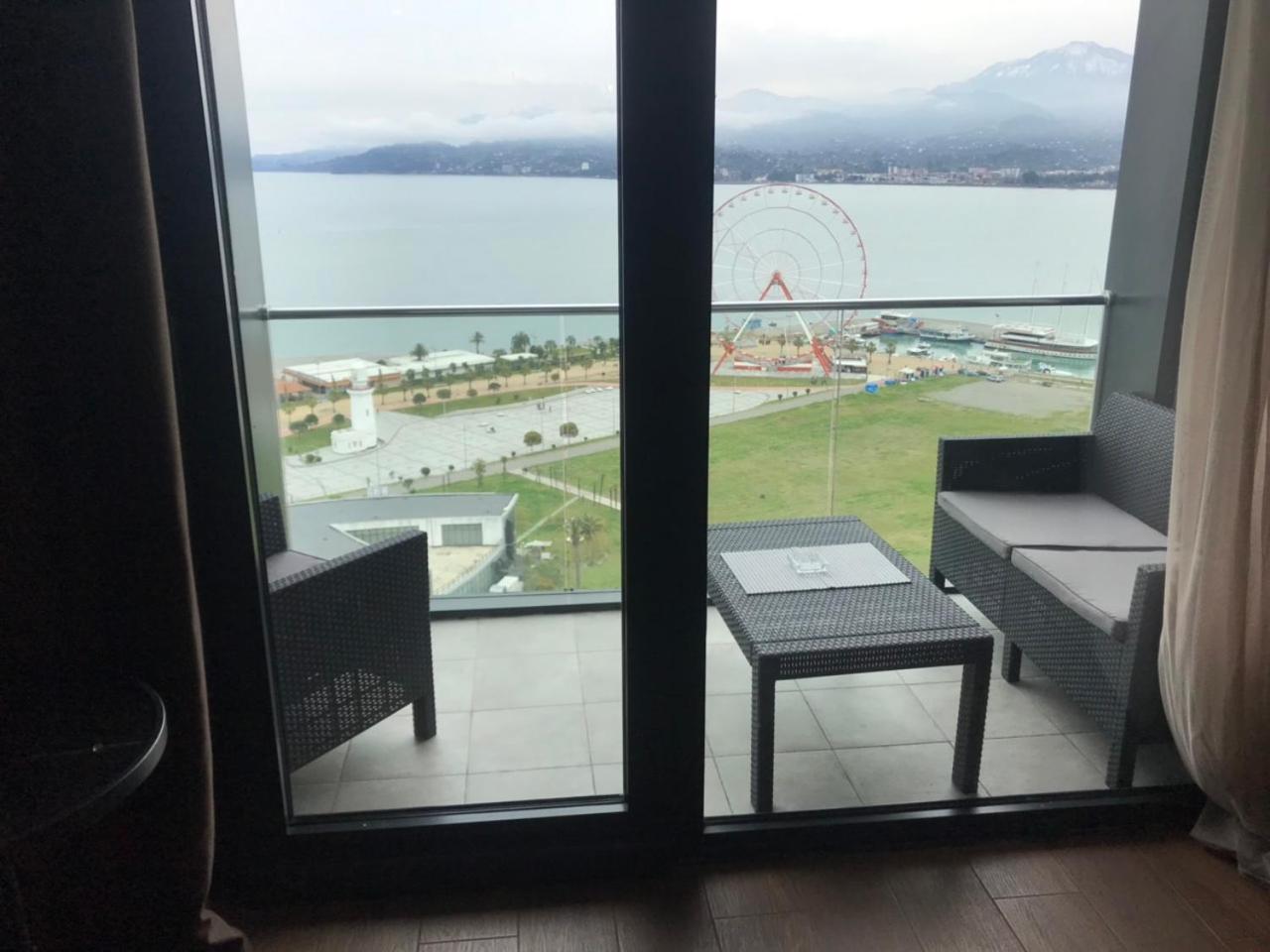 Premium Apartment In Porta Batumi Tower Exterior photo